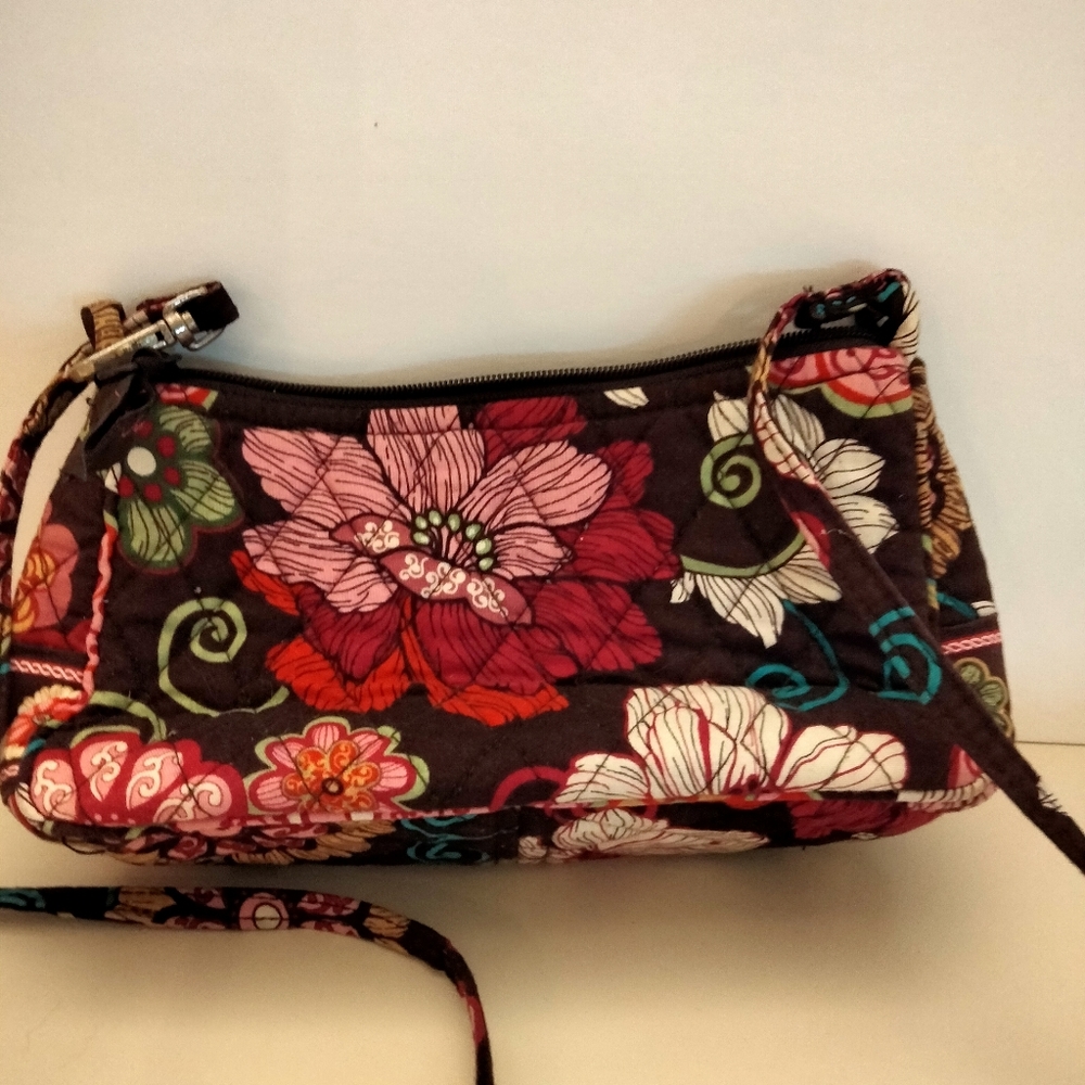 Vera Bradley Floral crossbody bag 8"x5" - Picture 3 of 9